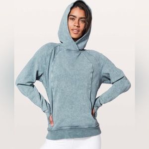 Lululemon Scuba Washed Pullover (size 6)